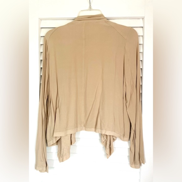 Linen Blazer/Jacket - Picture 2 of 3